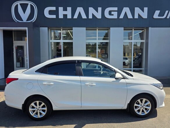 2023 Changan Alsvin, белый, 995000 рублей - вид 1