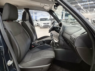 2024 Lada (ВАЗ) Niva Travel I, зелёный, 1039000 рублей, вид 5
