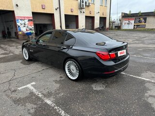 2012 BMW 7 серии 740d xDrive V (F01/F02/F04) Рестайлинг, чёрный, 1760000 рублей, вид 3