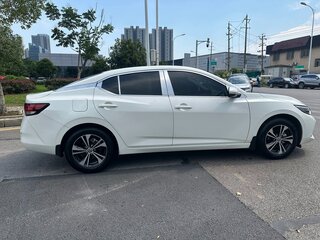 2022 Nissan Sylphy IV (B18), белый, 1241000 рублей, вид 3