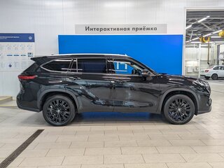 2025 Toyota Highlander IV (XU70), чёрный, 4790000 рублей, вид 4