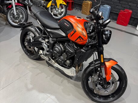 2022 Triumph Trident 660, оранжевый, 785000 рублей, вид 2