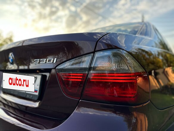 2007 BMW 3 серии 330i V (E90/E91/E92/E93), красный, 1050000 рублей - вид 17