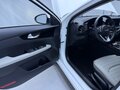 2023 Kia K3 II (China Market) Рестайлинг, белый, 1485007 рублей - вид 6