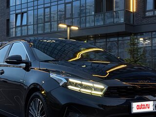 2021 Kia K3 II Рестайлинг, чёрный, 2050000 рублей, вид 2