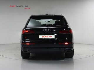 2025 Audi Q7 55 TFSI II (4M) Рестайлинг 2, чёрный, 10950548 рублей, вид 4