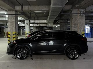 2019 Lexus RX 300 IV, чёрный, 4300000 рублей, вид 3