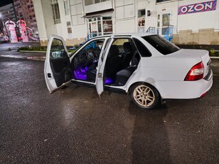 2012 Lada (ВАЗ) Priora I, белый, 270000 рублей, вид 4