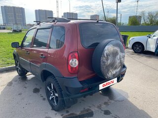 2008 Chevrolet Niva I, красный, 330000 рублей, вид 2