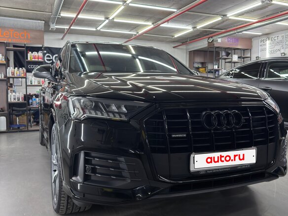 2020 Audi Q7 45 TDI II (4M) Рестайлинг, чёрный, 6490000 рублей - вид 4