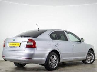 2012 Skoda Octavia II (A5) Рестайлинг, серебристый, 849000 рублей, вид 4