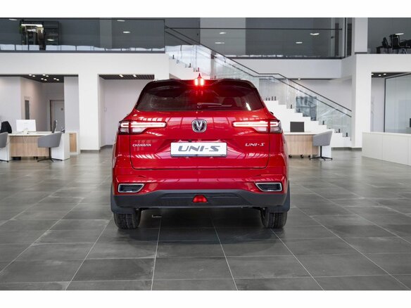 2026 Changan UNI-S I, красный, 3229900 рублей - вид 32