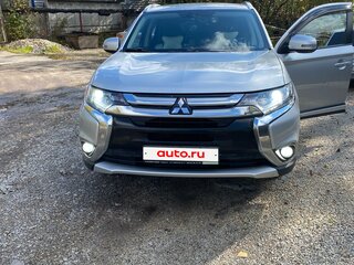 2016 Mitsubishi Outlander III Рестайлинг 2, серебристый, 1435000 рублей, вид 2