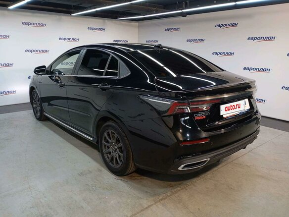 2024 Omoda S5, чёрный - вид 3