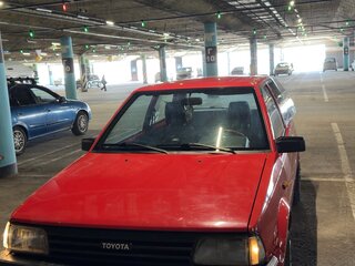 1985 Toyota Starlet III (P70), красный, 215000 рублей, вид 5