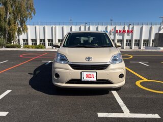 2020 Toyota Passo III Рестайлинг, бежевый, 875000 рублей, вид 2
