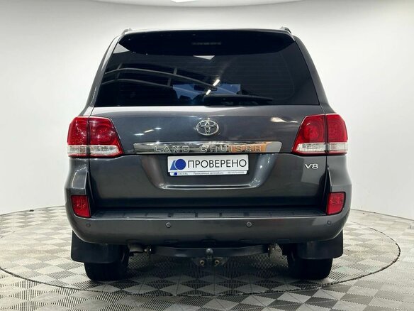 2010 Toyota Land Cruiser 200 Series, серый, 2361000 рублей - вид 5