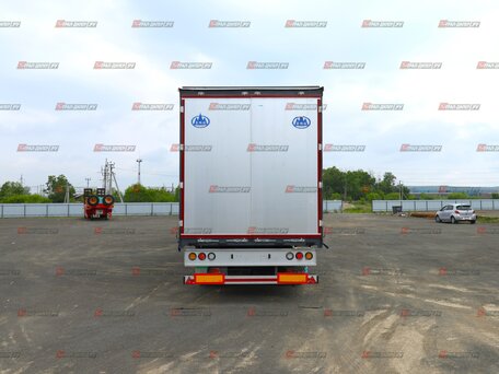 2026 Luxuda LZC9406XXYCL, серебристый, 6299000 рублей, вид 5