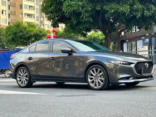 2023 Mazda 3 Axela IV (BP), серый, 1350000 рублей, вид 3