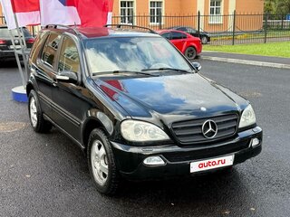 2002 Mercedes-Benz M-Класс 320 I (W163) Рестайлинг, чёрный, 635000 рублей, вид 3