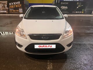 2011 Ford Focus II Рестайлинг, белый, 745000 рублей, вид 2