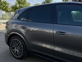 2020 Porsche Cayenne III, серый, 5300000 рублей, вид 5