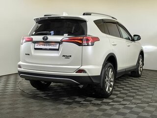 2017 Toyota RAV4 IV (XA40) Рестайлинг, белый, 2580000 рублей, вид 4