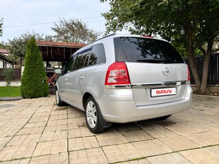 2011 Opel Zafira B Рестайлинг, серый, 715000 рублей, вид 5