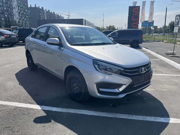 2026 Lada (ВАЗ) Vesta I Рестайлинг (NG), серебристый, 1705000 рублей - вид 3