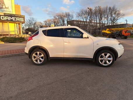 2012 Nissan Juke I, белый, 983000 рублей, вид 2