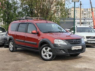 2018 Lada (ВАЗ) Largus Cross I, красный, 869000 рублей, вид 3