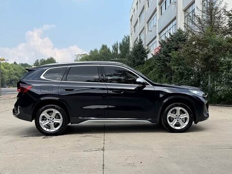 2023 BMW X1 Long 20Li sDrive III (U11/U12), чёрный, 3200000 рублей, вид 4