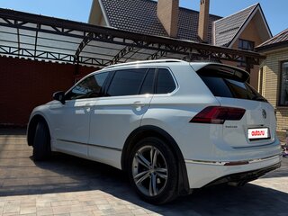 2019 Volkswagen Tiguan II, белый, 2550000 рублей, вид 4