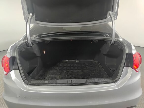 2013 Citroen C4 II, серебристый, 760000 рублей - вид 9
