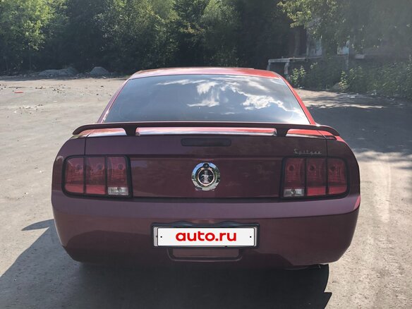 2005 Ford Mustang V, красный, 3000000 рублей - вид 6