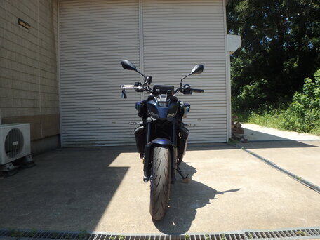 2024 Yamaha MT-09 (FZ-09), синий, 1350000 рублей, вид 4
