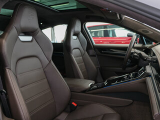 2026 Porsche Panamera 4 III, серый, 25900000 рублей, вид 2