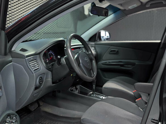 2010 Kia Rio II Рестайлинг, чёрный, 575000 рублей - вид 7