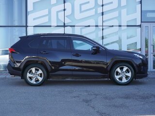 2020 Toyota RAV4 V (XA50), чёрный, 3152000 рублей, вид 5