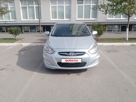 2011 Hyundai Solaris I, серый, 550000 рублей, вид 1