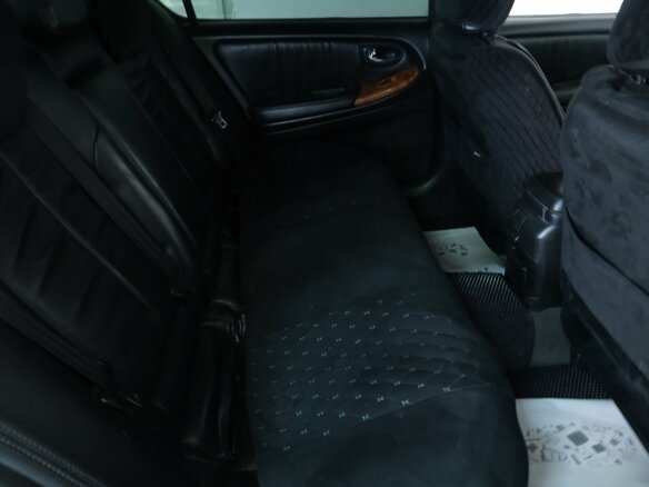 2004 Nissan Maxima V (A33), чёрный, 519000 рублей - вид 17