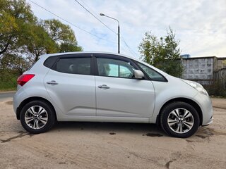 2015 Kia Venga I Рестайлинг, серый, 1350000 рублей, вид 3