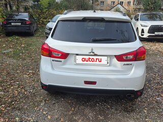2012 Mitsubishi ASX I Рестайлинг, белый, 1000000 рублей, вид 4