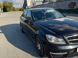 2011 Mercedes-Benz C-Класс 180 BlueEFFICIENCY III (W204) Рестайлинг, чёрный, 1500000 рублей, вид 2