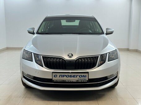 2017 Skoda Octavia III (A7) Рестайлинг, серебристый, 1549000 рублей, вид 2