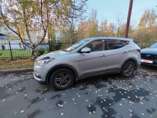 2017 Hyundai Santa Fe III Рестайлинг, серебристый, 2350000 рублей, вид 4