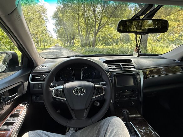 2016 Toyota Camry VII (XV50) Рестайлинг, белый, 2250000 рублей - вид 13
