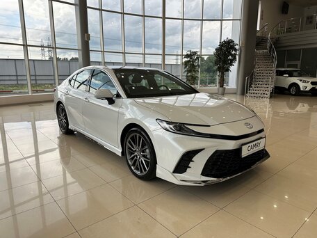 Toyota Camry IX (XV80) China Market