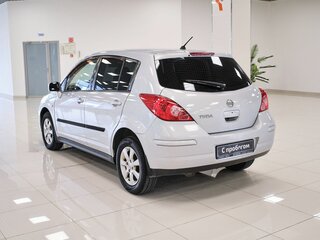 2008 Nissan Tiida I, серебристый, 535000 рублей, вид 4