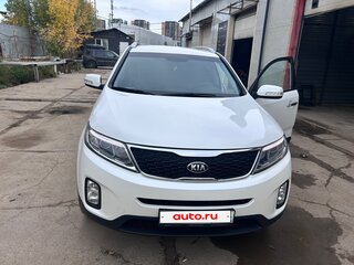 2014 Kia Sorento II Рестайлинг, белый, 2000000 рублей, вид 1